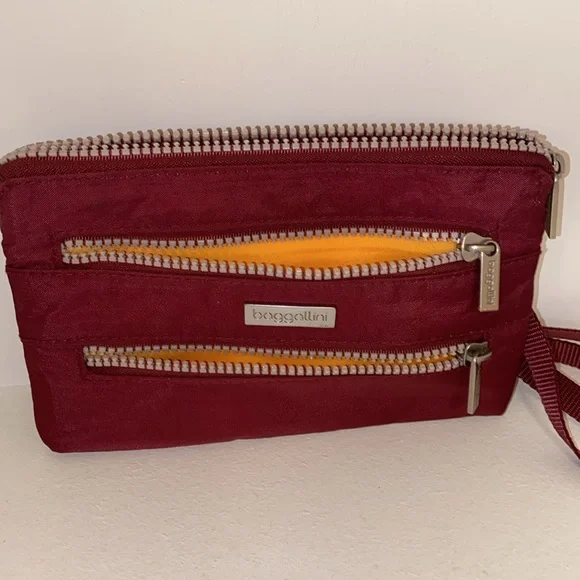 Baggallini Path Crossbody Purse - Picture 6 of 7